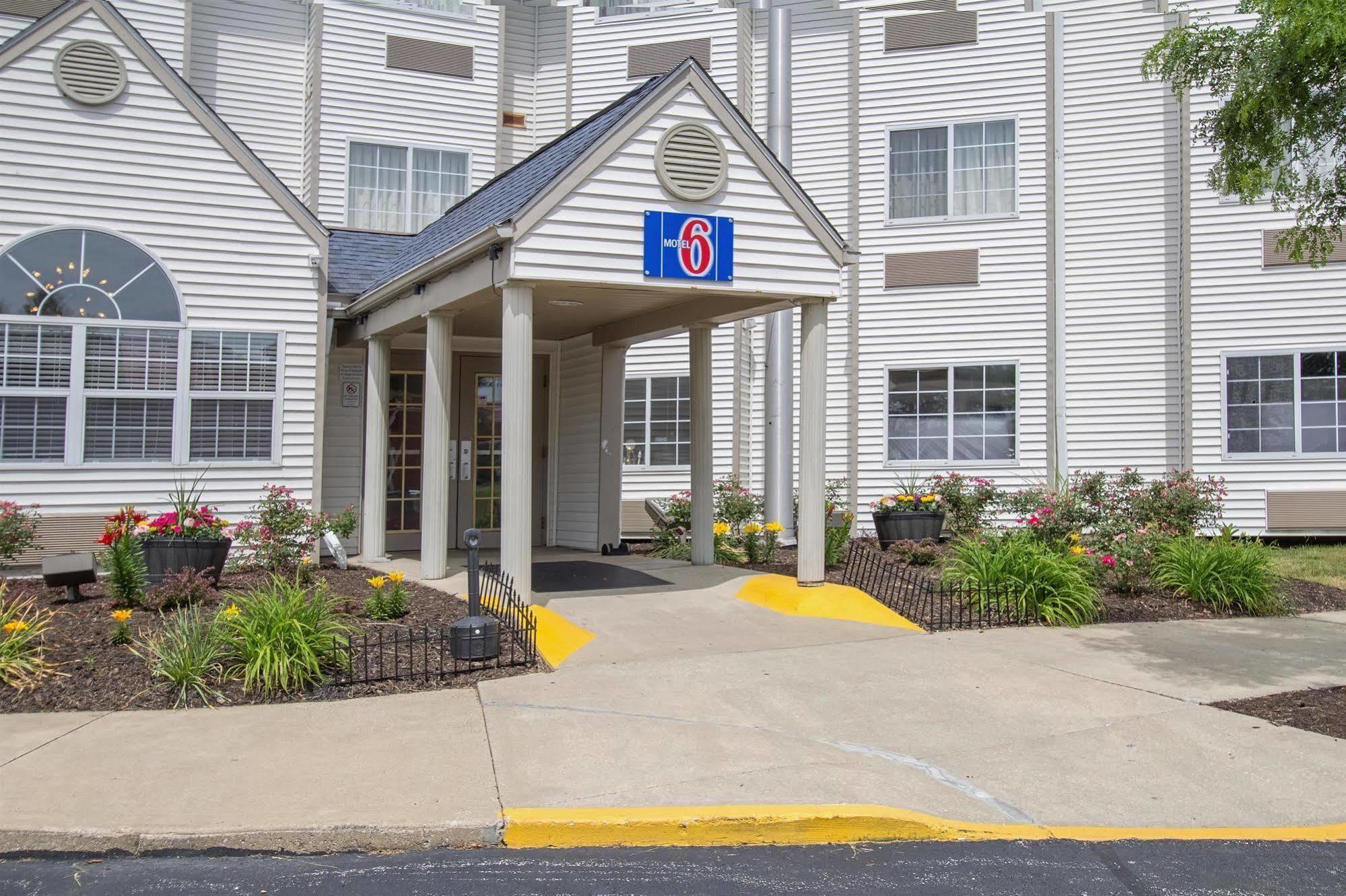 Motel 6-Streetsboro, Oh Bagian luar foto